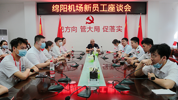“助力鄉(xiāng)村振興，踐行艱苦奮斗” 將新員工黨性教育活動搬到對口幫扶村4.jpg